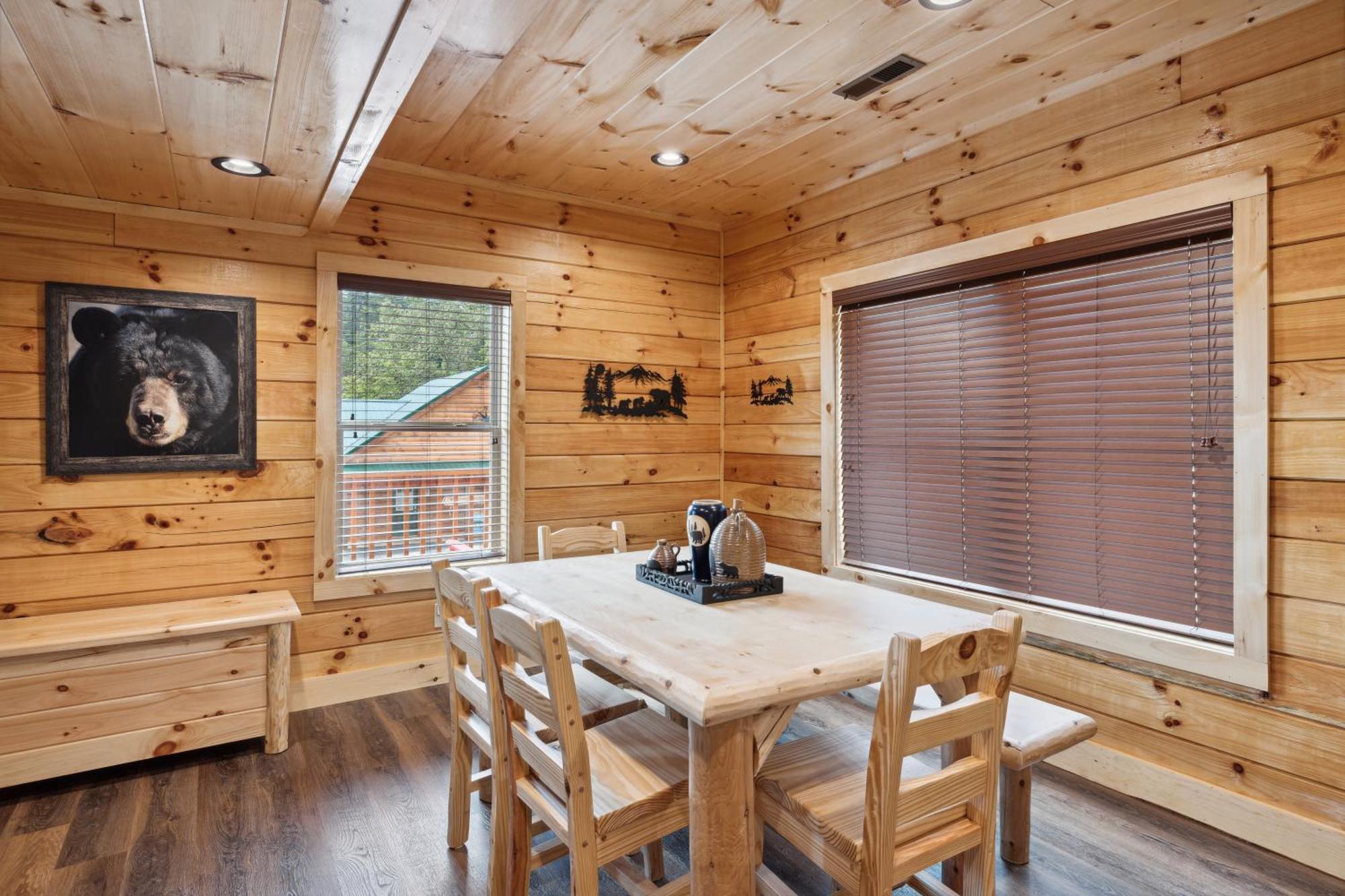 The 3 Bears Is A Newly Built 3 Bedroom Cabin Only 3 Minutes From The Parkway! พิเจนฟอร์จ ภายนอก รูปภาพ