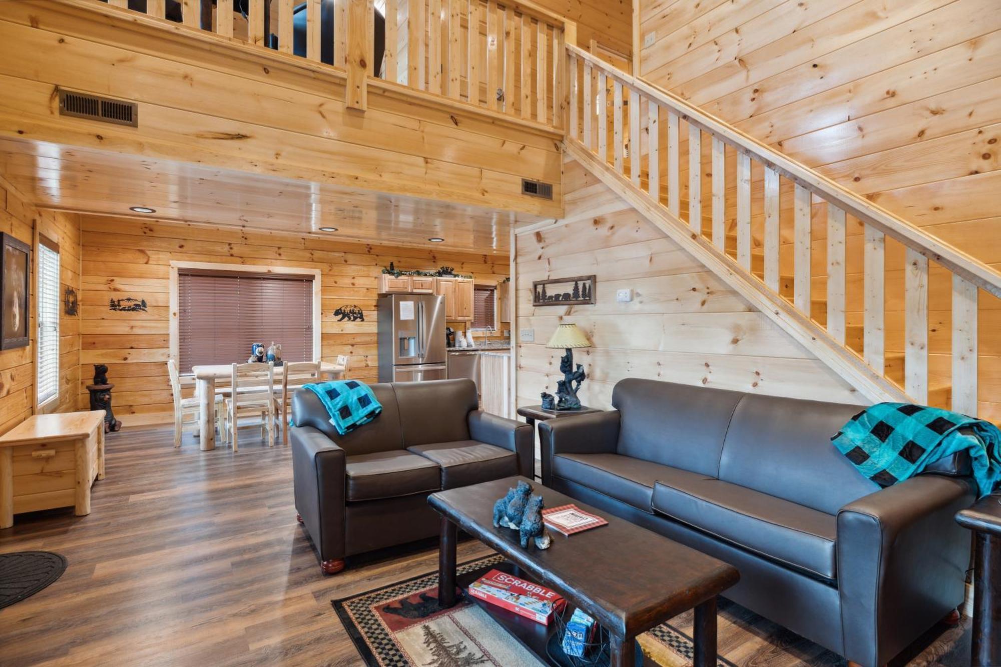 The 3 Bears Is A Newly Built 3 Bedroom Cabin Only 3 Minutes From The Parkway! พิเจนฟอร์จ ภายนอก รูปภาพ
