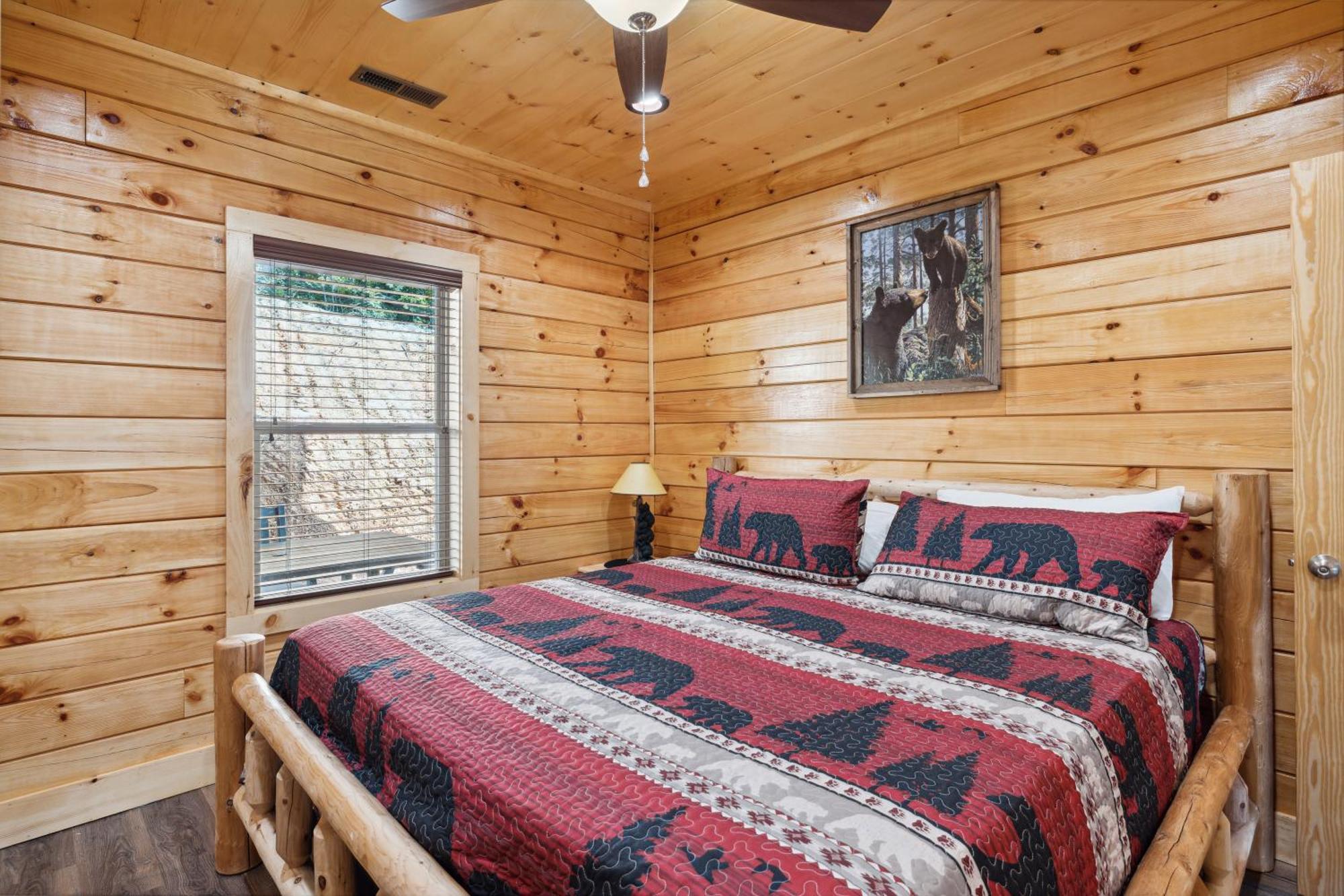 The 3 Bears Is A Newly Built 3 Bedroom Cabin Only 3 Minutes From The Parkway! พิเจนฟอร์จ ภายนอก รูปภาพ